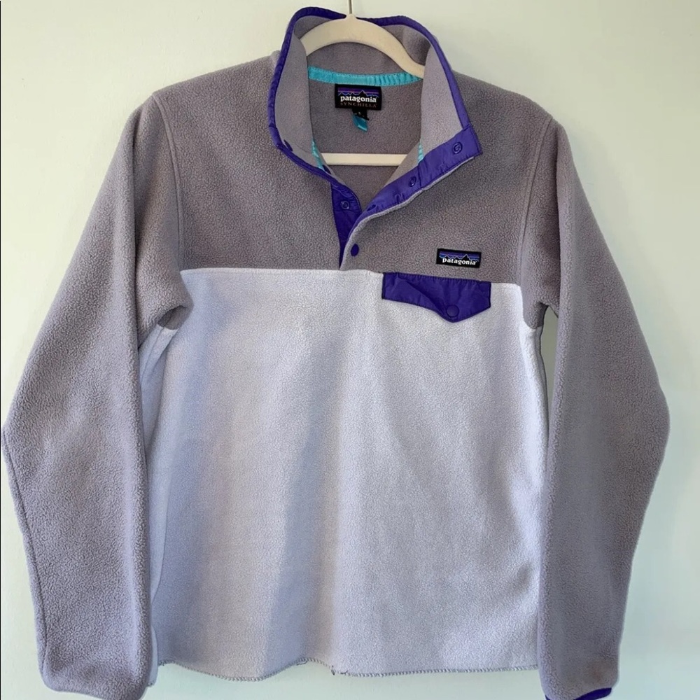 Patagonia Women’s synchilla Snap T, small, two tone.